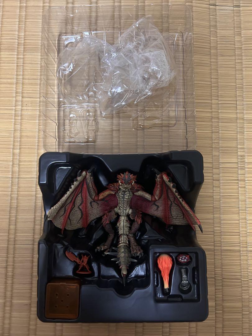 リボルテックヤマグチ No.121 モンスターハンター リオレウス フィギュア