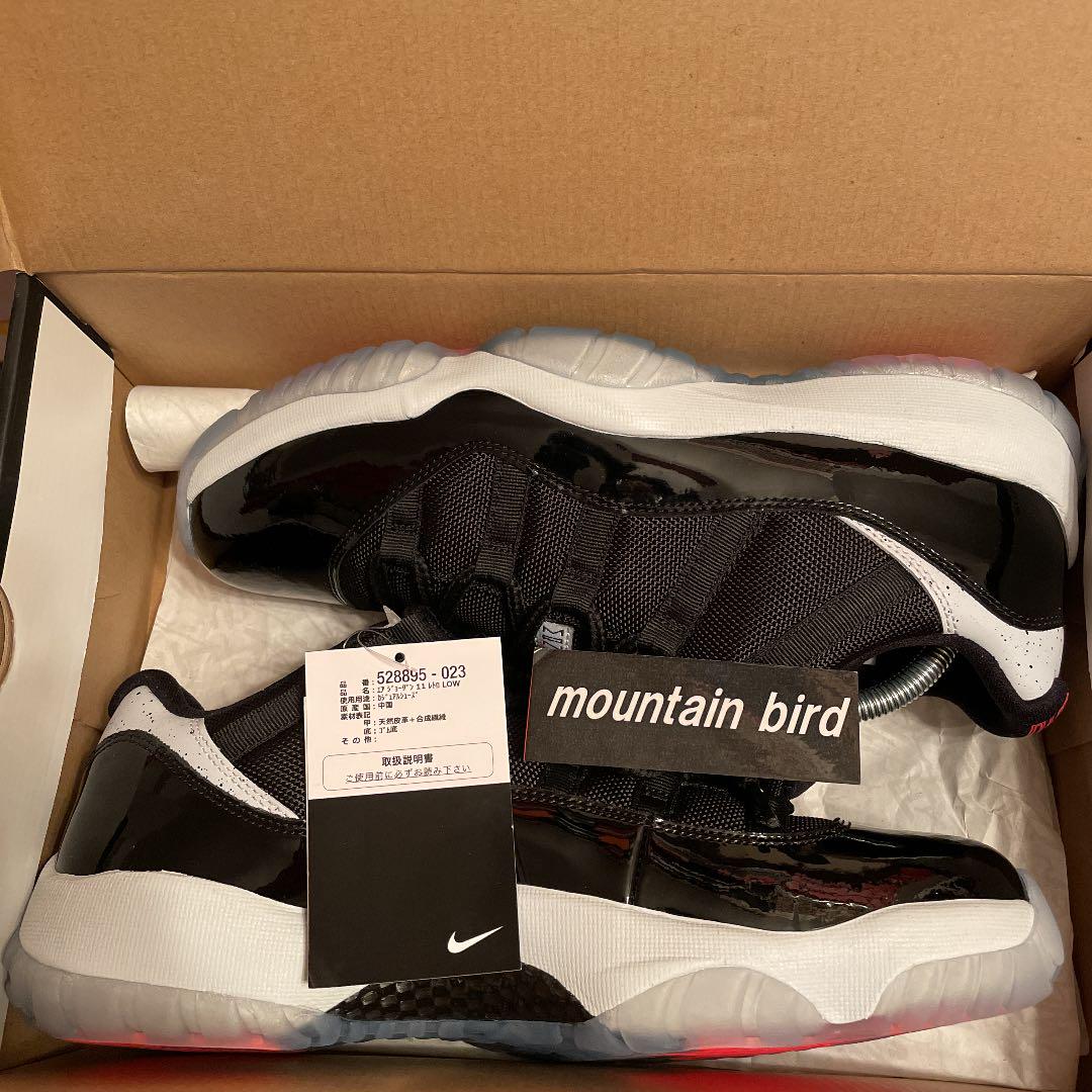 靴 AJ11 sacai off white MAX supreme dunk SB