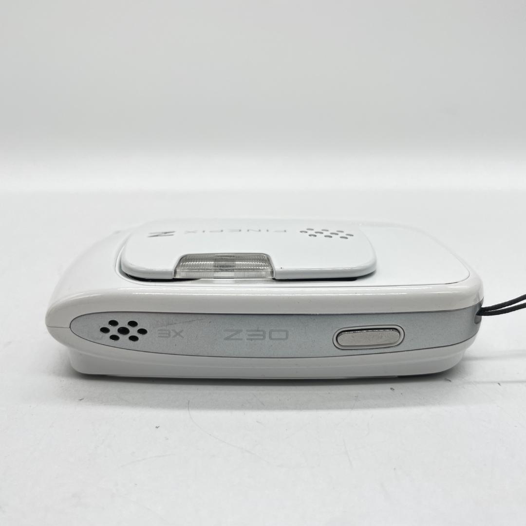 FUJIFILM FINEPIX Z30 WHITE ④【動作品・転送特典無料】 FUJIFILM FINEPIX Z30 WHITE ③【動作品・転送特典無料】 - メルカリ