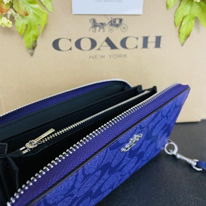 COACH コーチ 長財布 レディースのパープル色人気な新商品財布 - メルカリ COACH コーチ 長財布 レディースのパープル色人気な新商品財布 - メルカリ