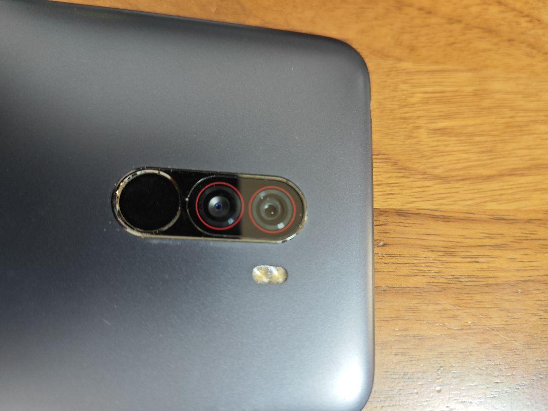Xiaomi POCOPHONE F1 64GB❘6GB シャオミ