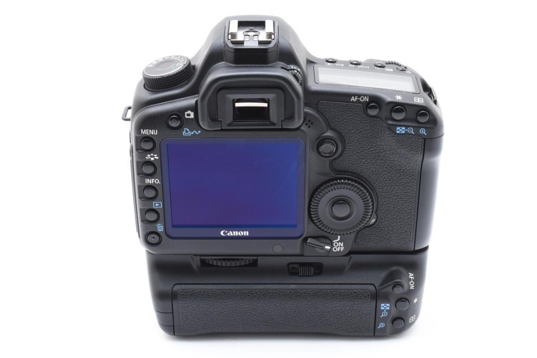Canon EOS 5D mark II BG-E6 《ショット数8447回》