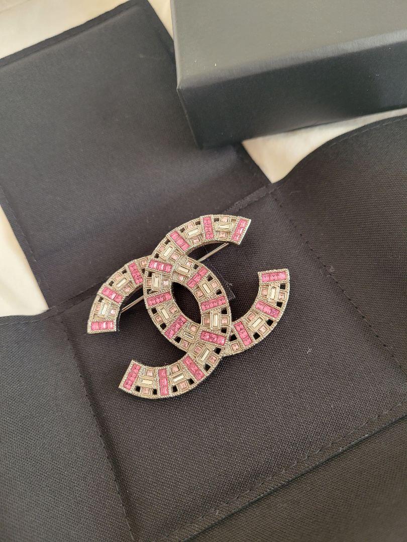 CHANEL　ブローチ　本日限定
