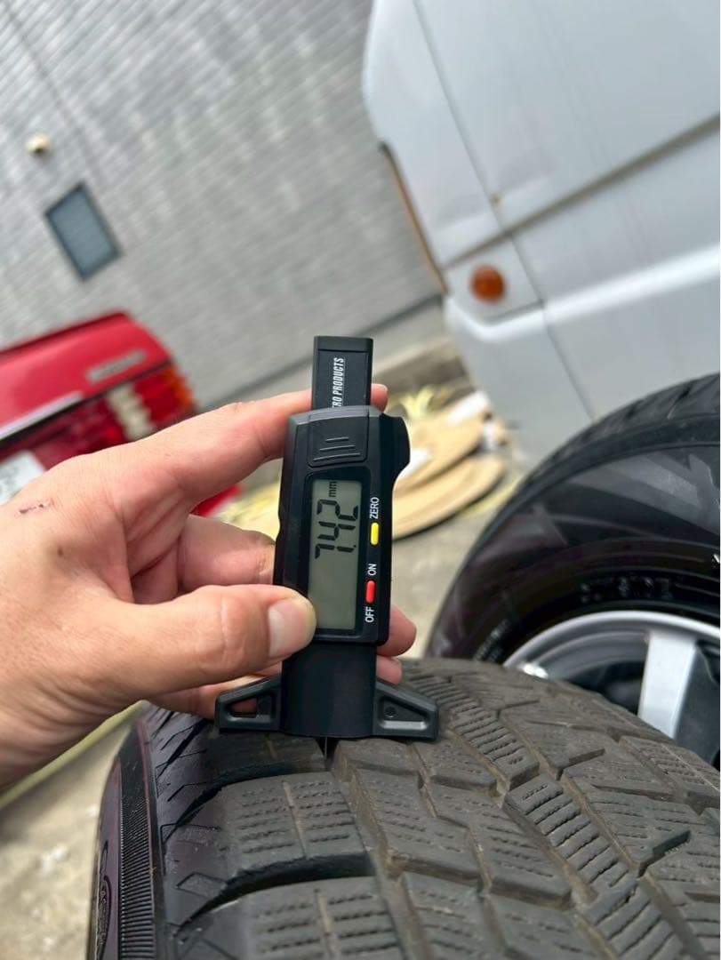 185/65R15 スタッドレス　2023年アイスガード　シエンタ　岐阜