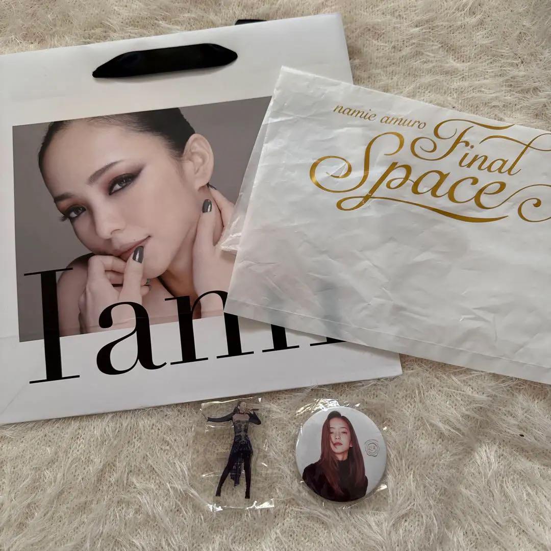 １３７、安室奈美恵グッズ 安室奈美恵 グッズセット - メルカリ