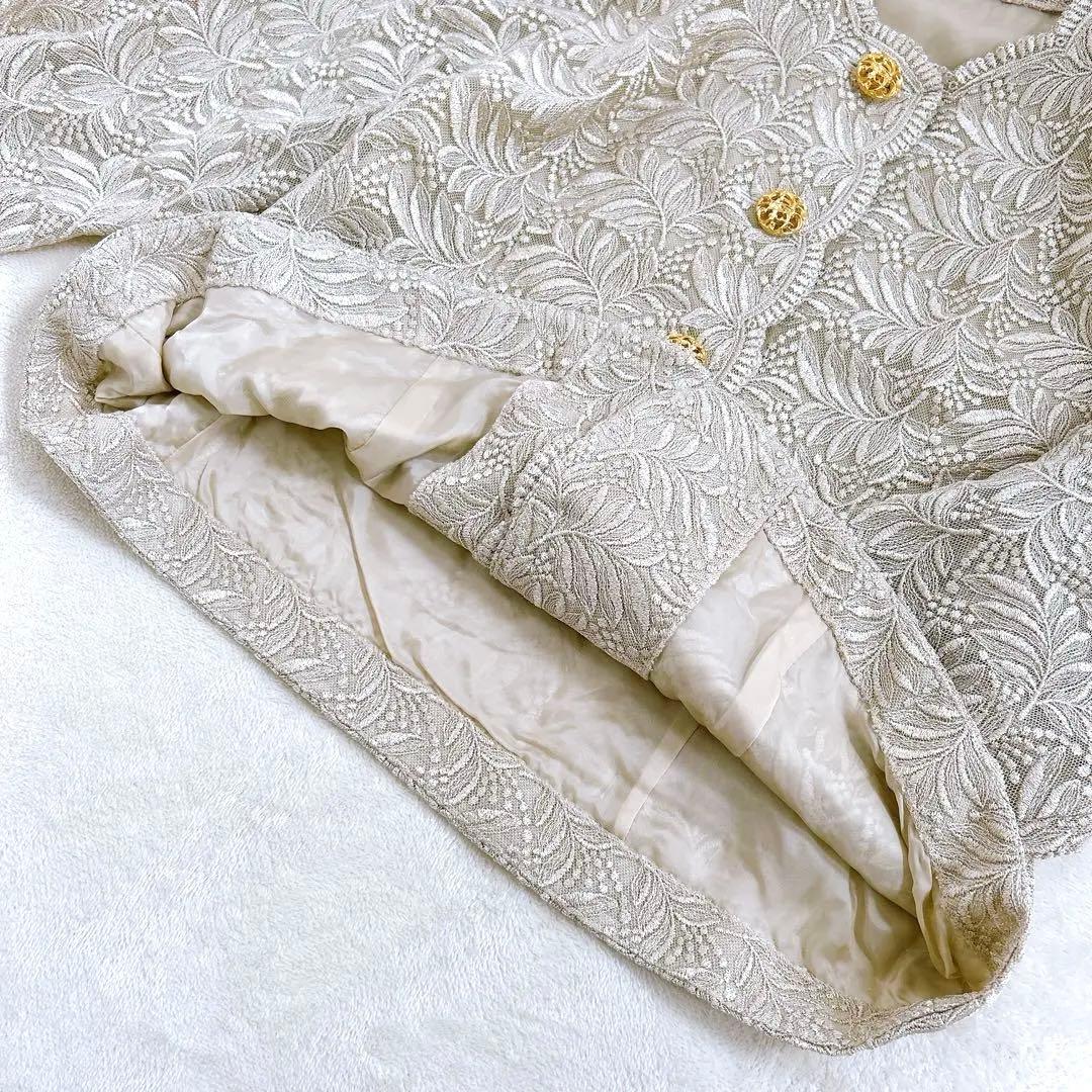 【新品】大きいサイズ レースジャケット 昭和レトロ 襟なし 金ボタン 日本製LL 【新品】大きいサイズ レースジャケット 昭和レトロ 襟なし 金ボタン 日本製LL