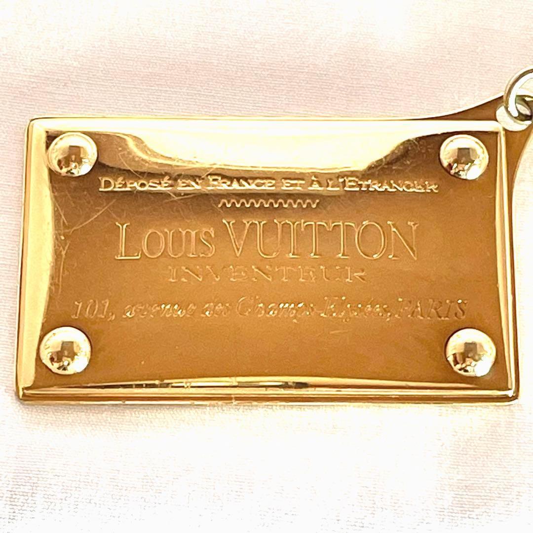 ルイヴィトンGPキーチェーン チャーム ポルトクレアンパントゥール