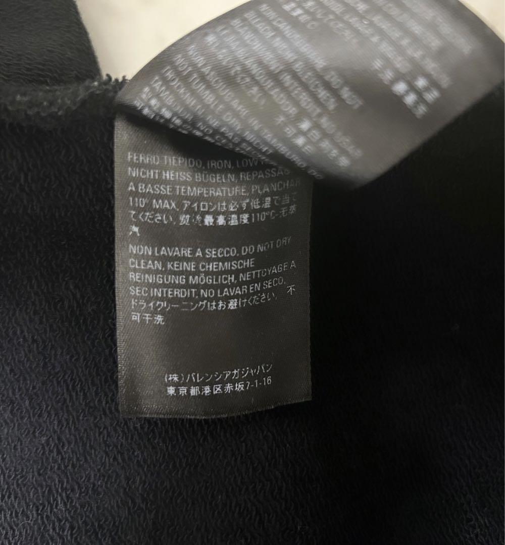 BALENCIAGAバレンシアガ　バックプリントパーカ