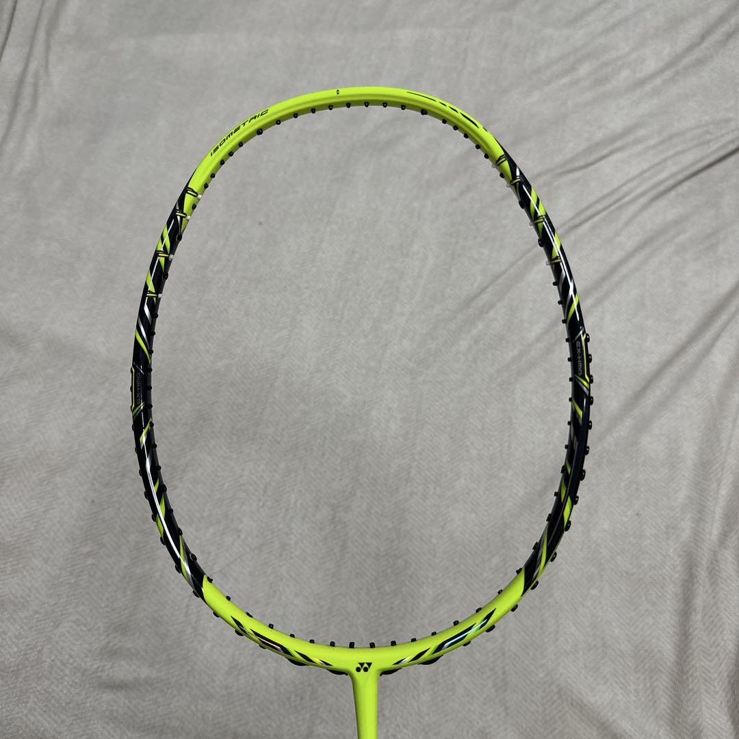 【超美品】YONEX ナノレイ Zスピード廃盤モデル　バドミントンラケット