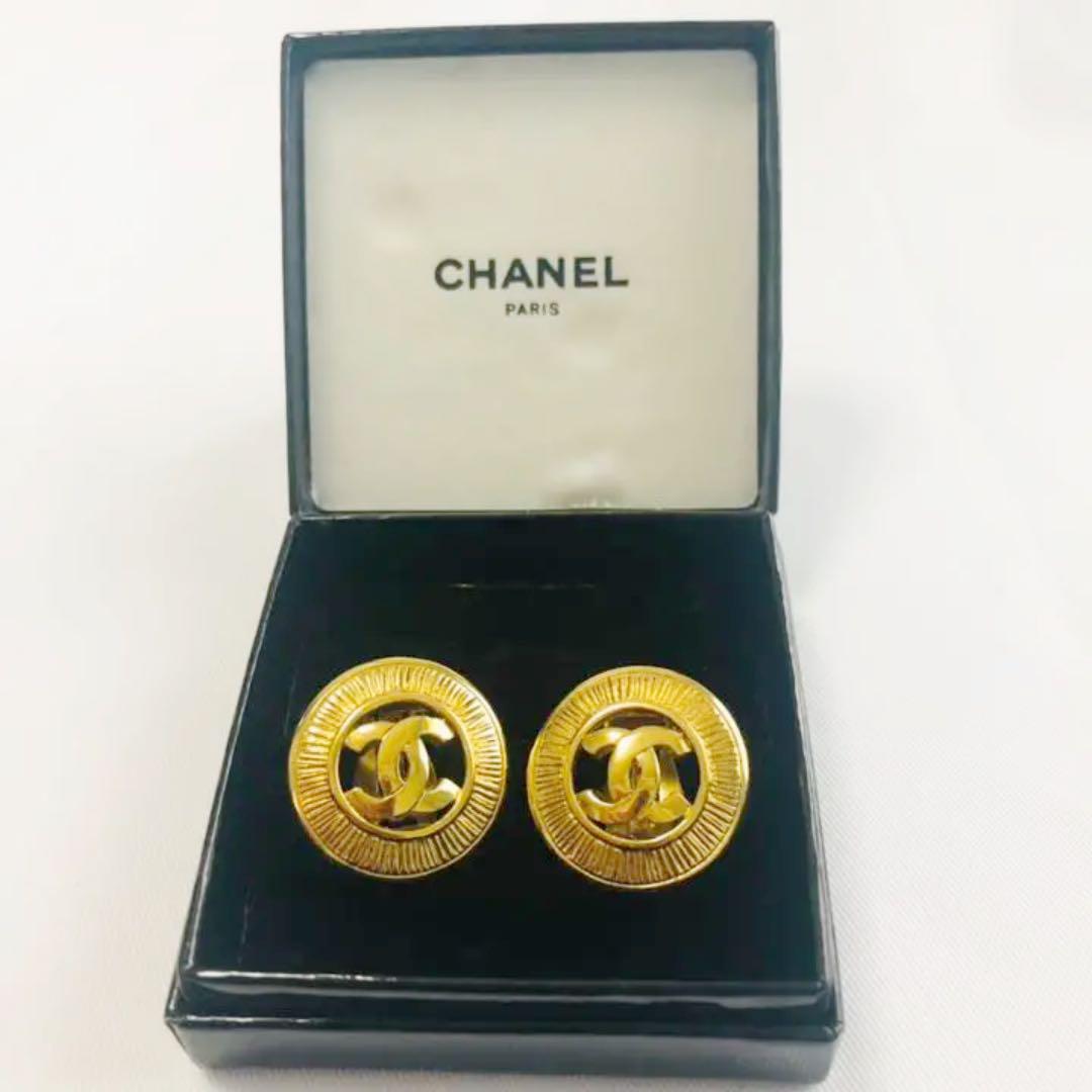 半額】 CHANEL ヴィンテージシャネル GPヴィンテージ 大ぶり イヤリング - イヤリング - ucs.gob.ve 半額】 CHANEL ヴィンテージシャネル GPヴィンテージ 大ぶり イヤリング - イヤリング - ucs.gob.ve