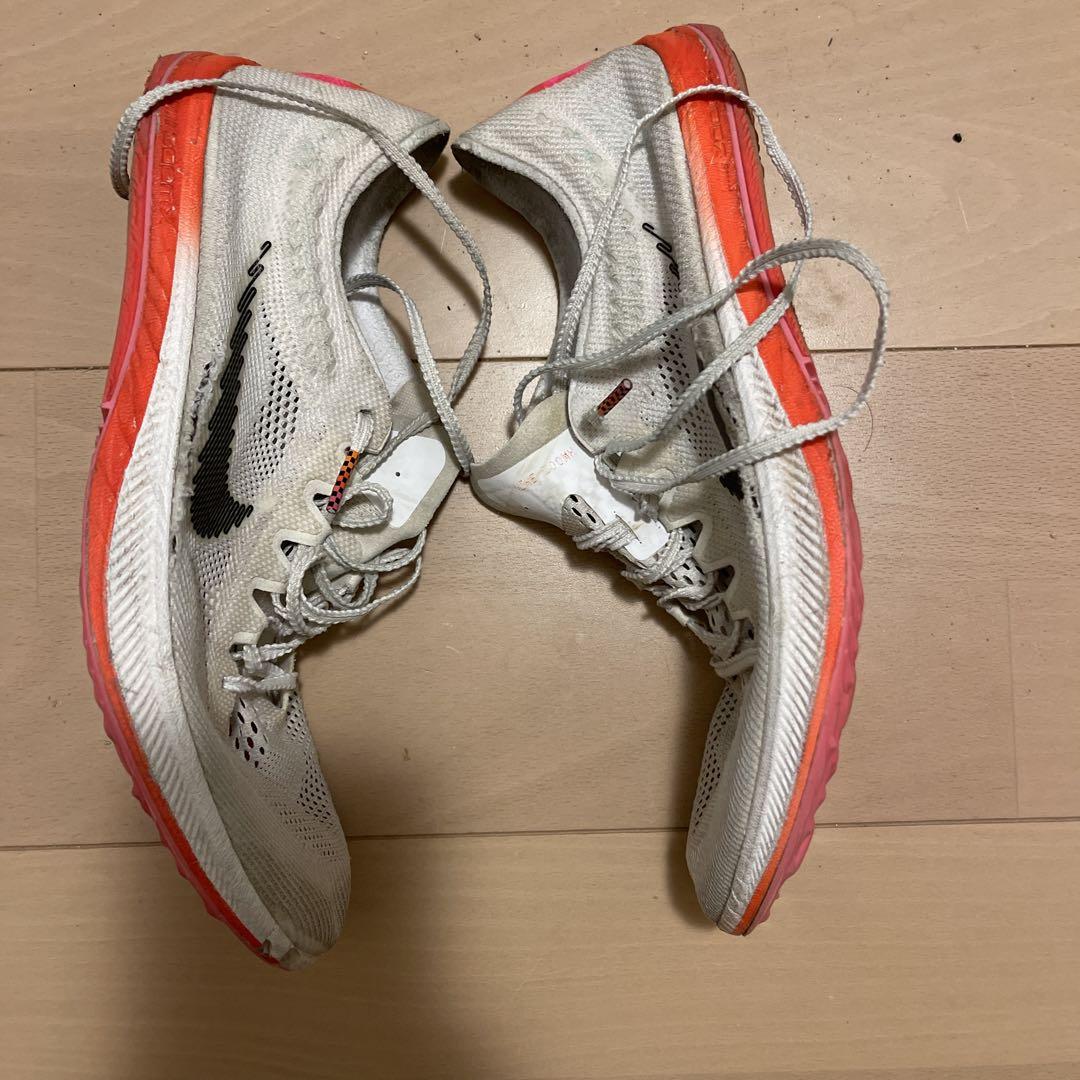 激安正規  Nike スパイクシューズ ホワイト/レッド26cm - メルカリ シューズ