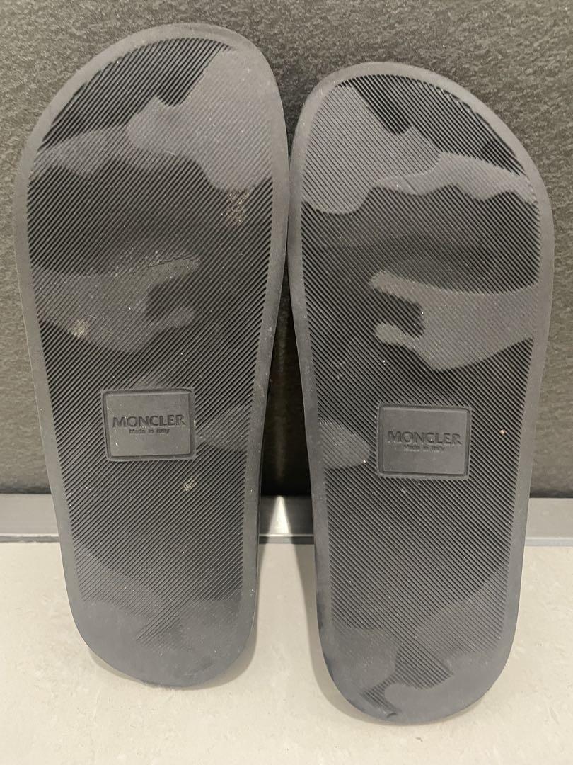 MONCLER ブラック スライドサンダル