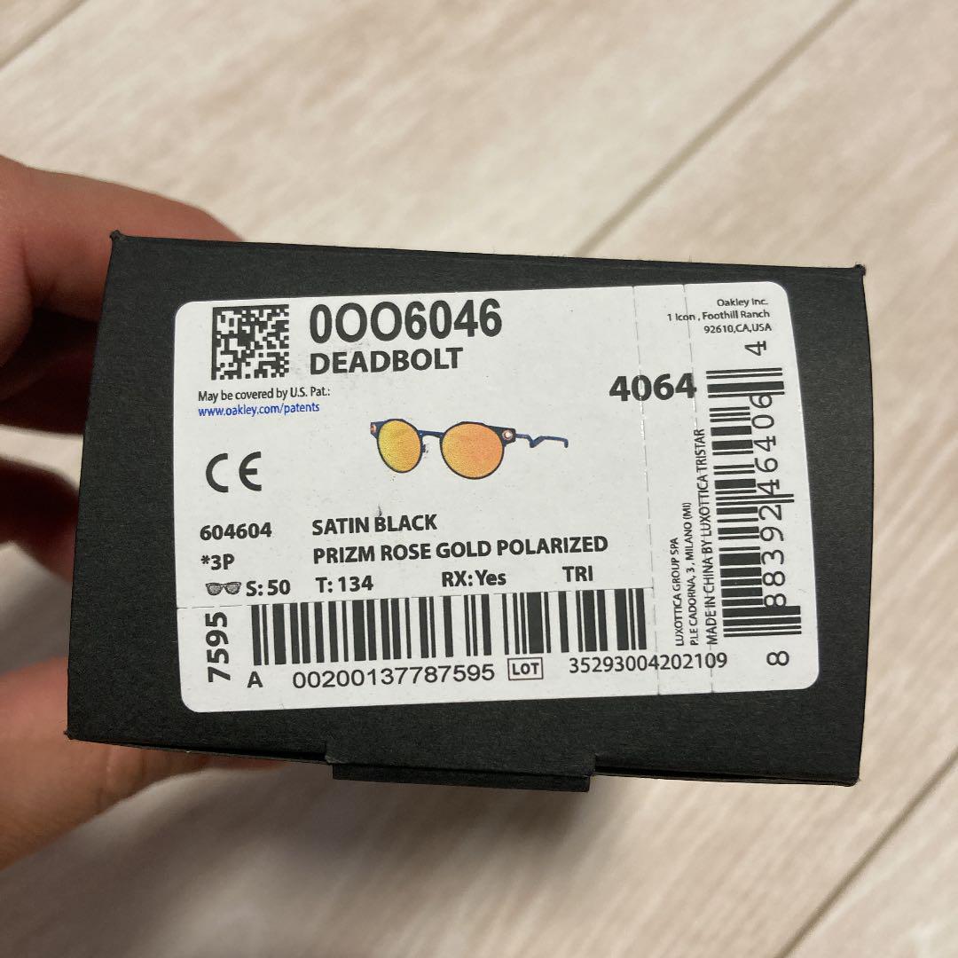 大人気限定SALE オークリー サングラスDEADBOLT 新品未使用 7pmAQ-m12673780903 好評新品