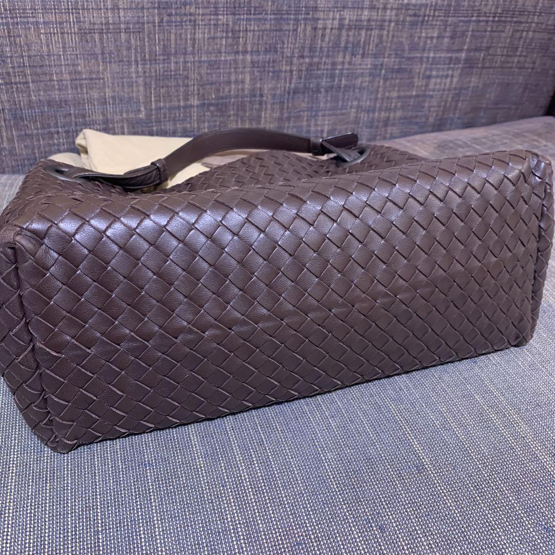 BOTTEGA VENETA イントレチャート ラージ ガルダ ハンドバッ