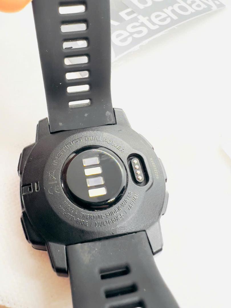 ガミン Instinct Dual Power Tactical (2223)