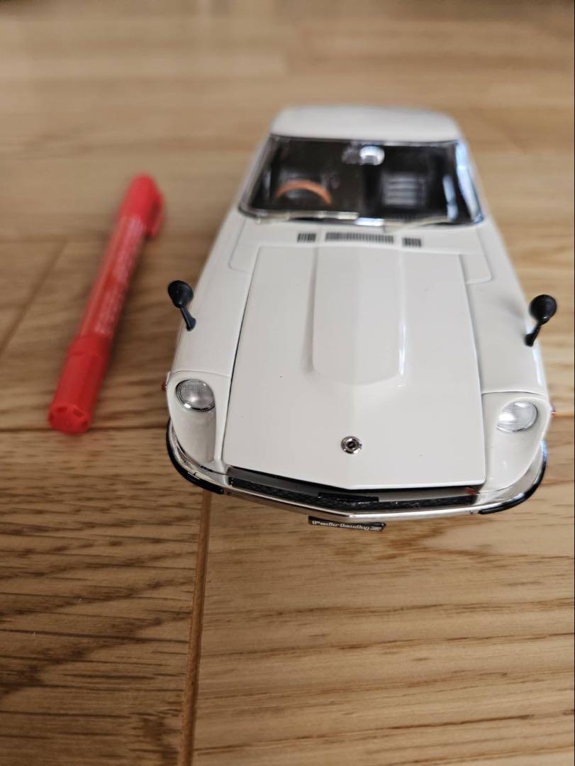 EBBRO NISSAN FAIRLADY Z (S30) 1/24 ホワイト