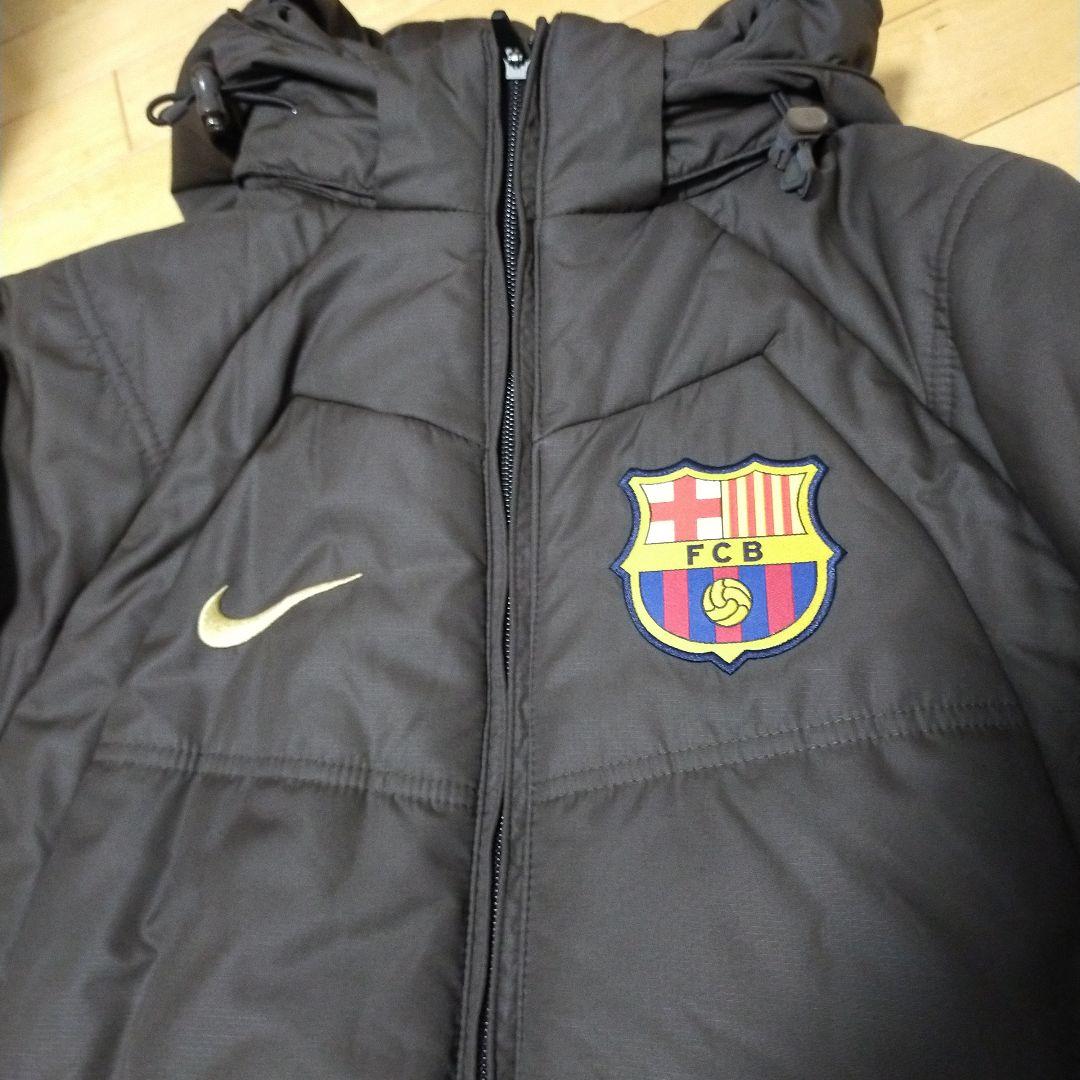 Nike FC Barcelona ダウン ダークブラウン　バルセロナ
