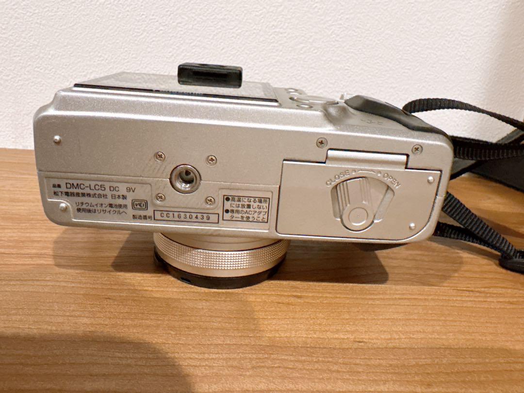 パナソニック LUMIX デジカメ DMC-LC5 DC 9V 動作未確認