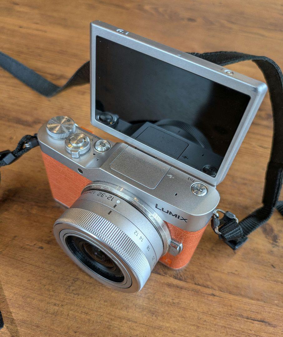 Panasonic LUMIX DC-GF9 オレンジ