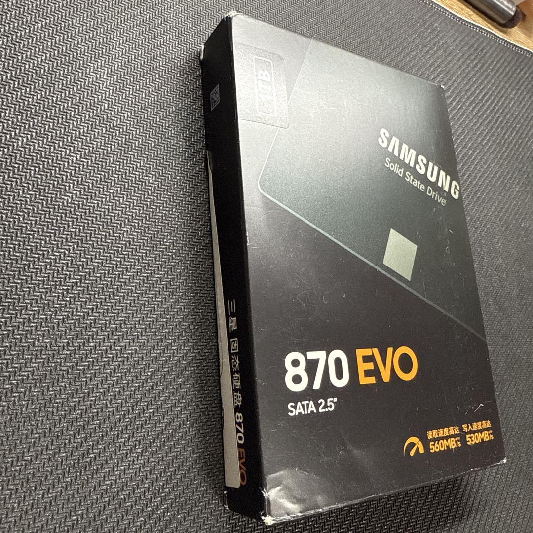 内蔵型SSD Samsung 870 EVO 1TB SATA 2.5\" SSD