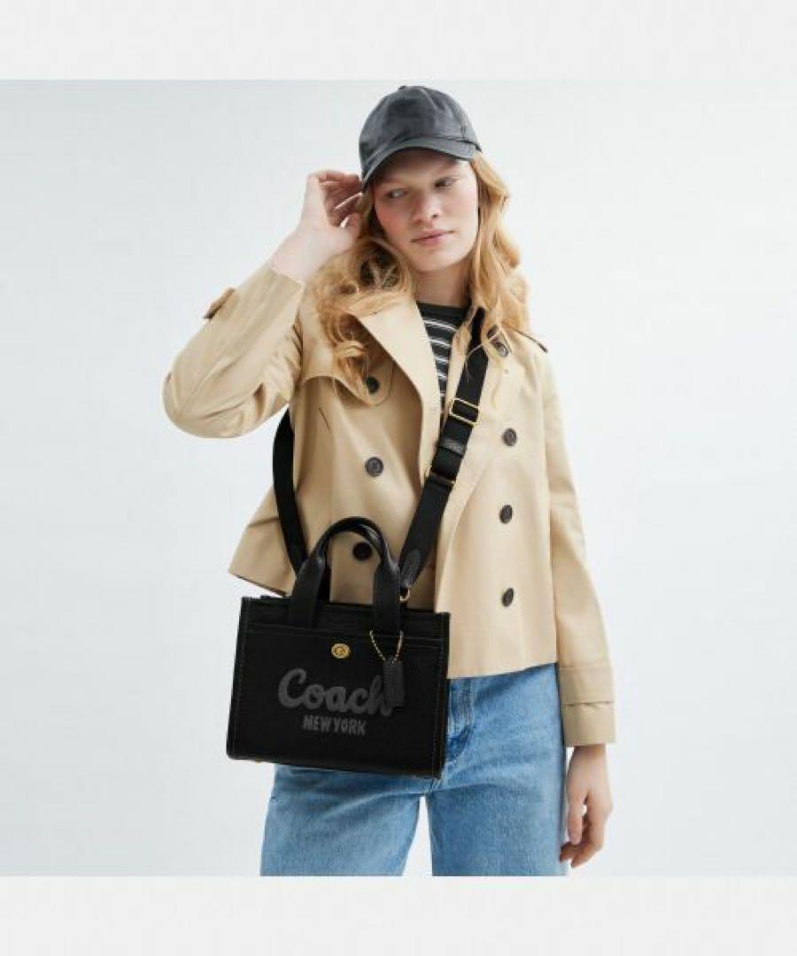 COACH コーチ　カーゴ トート26 レザー黒　めるるさん着用モデル COACH コーチ カーゴ トート26 レザー黒 めるるさん着用モデル