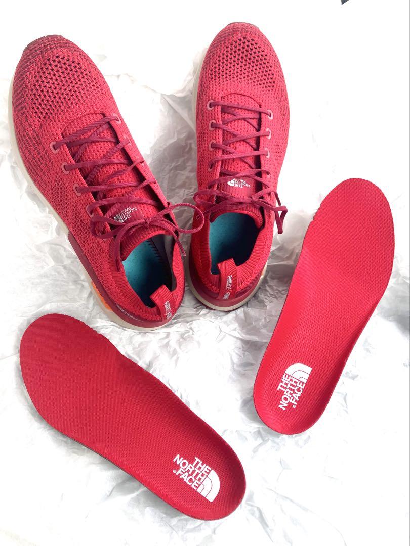 新品THE NORTH FACE ノースフェイス Pinnacle Runner