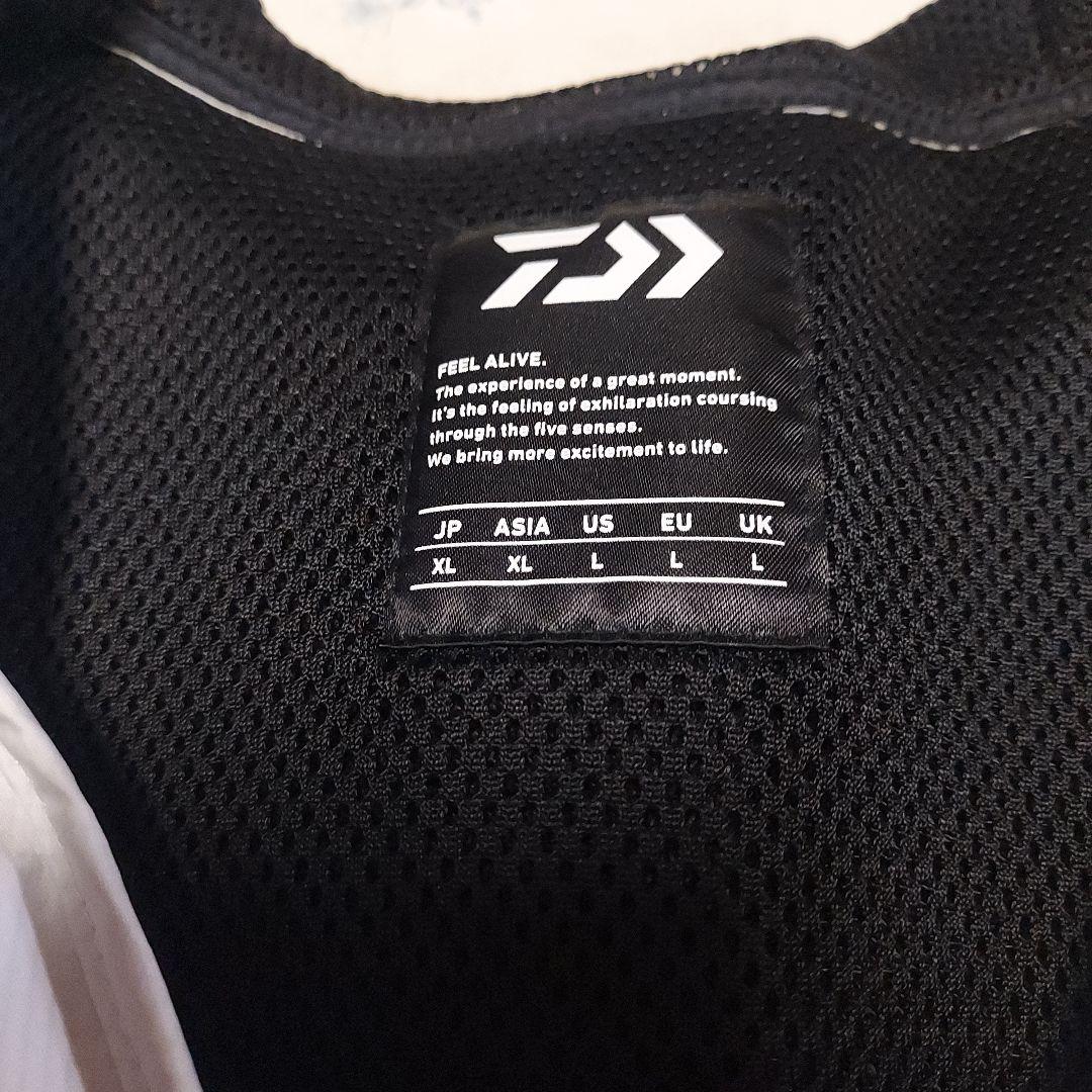 Daiwa SPECIAL フィッシングフロートベスト キャップ付き