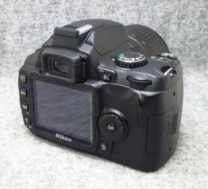 デジタル一眼レフカメラ D40