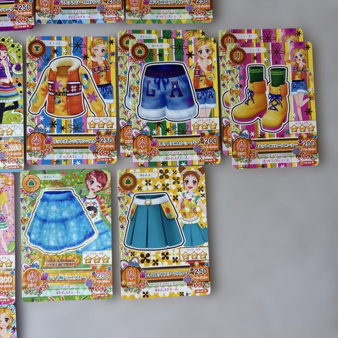 アイカツカード ポップ まとめ売り 32枚 - メルカリ