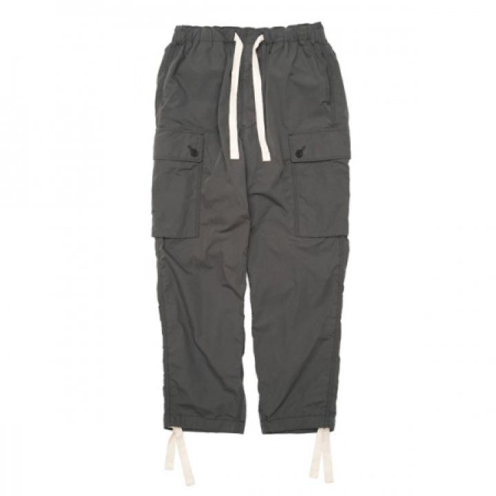 売れ筋の大人気 新品 nanamica Easy Cargo Pants ワークパンツ/カーゴパンツ 売れ筋の大人気 新品 nanamica Easy Cargo Pants ワークパンツ/カーゴパンツ