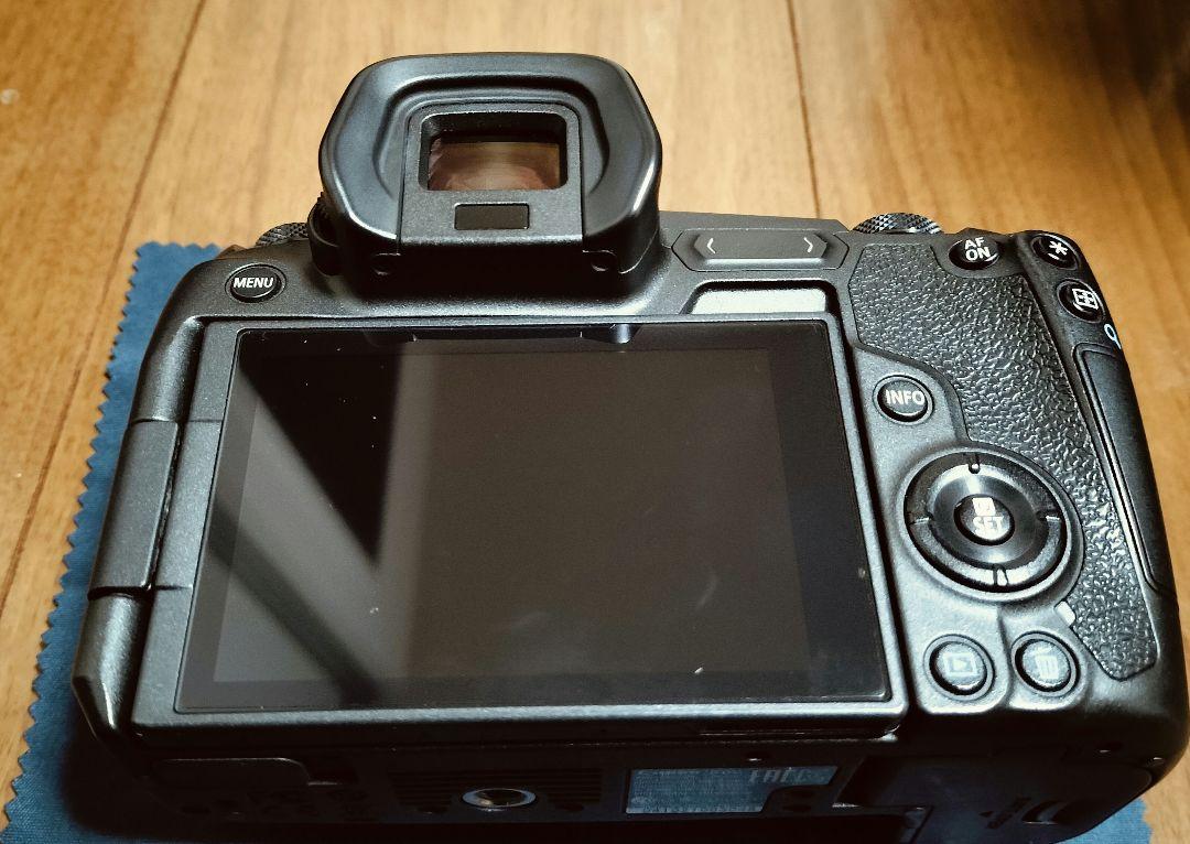 canon EOS-R