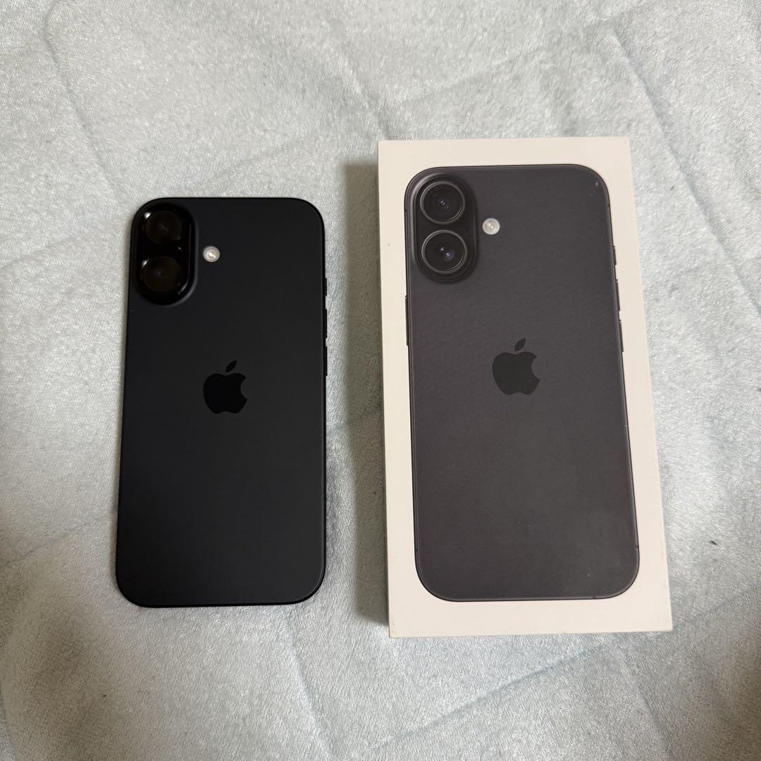 iPhone 16 128GB ブラック