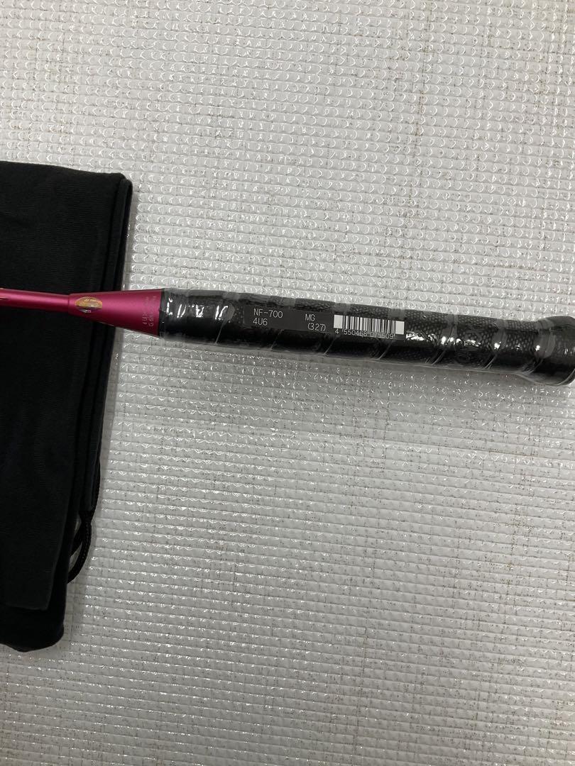 4ug6 ナノフレア700 新品未使用 ヨネックス バドミントン 4ug6 ナノフレア700 新品未使用 ヨネックス バドミントン