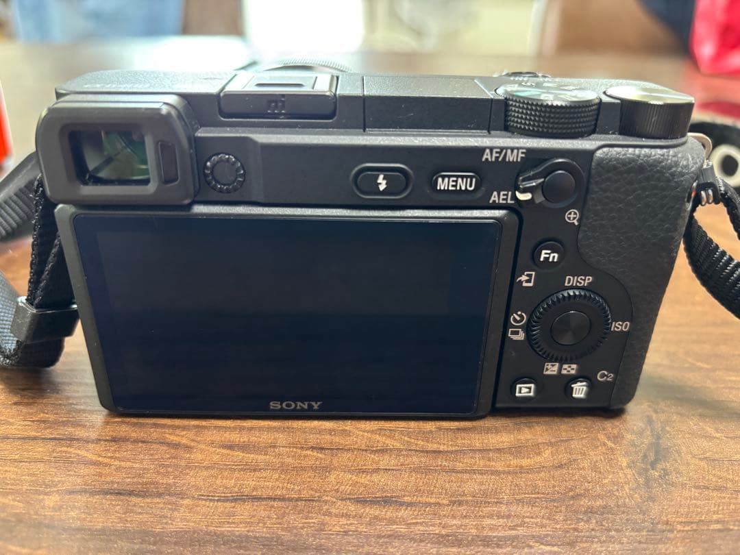 Sony α6400 ミラーレス一眼 ダブルズームレンズキット