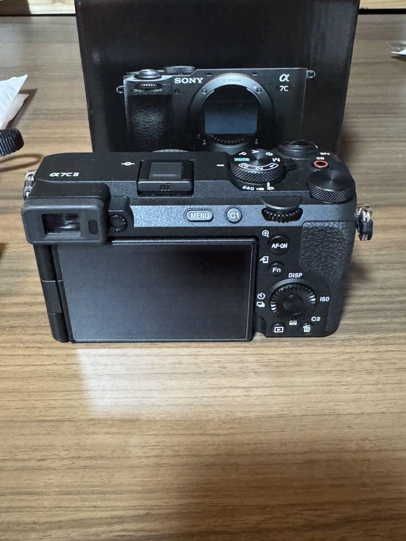 美品　SONY α7C II ボディ 付属品完備 ＋ブラケット付き 美品 SONY α7C II ボディ 付属品完備 ＋ブラケット付き - メルカリ