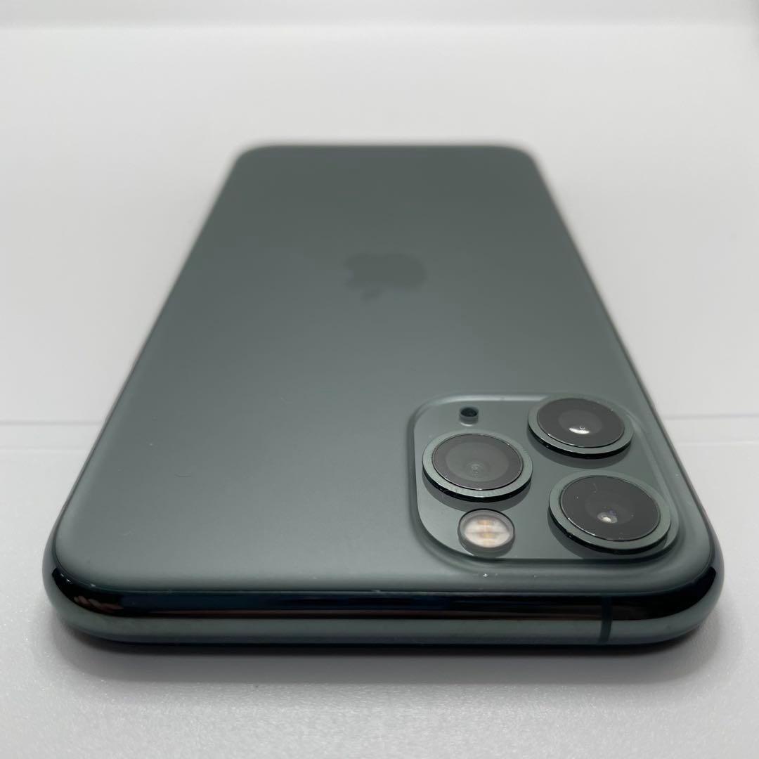 【格安美品】iPhone 11Pro 256GB simフリー本体 178