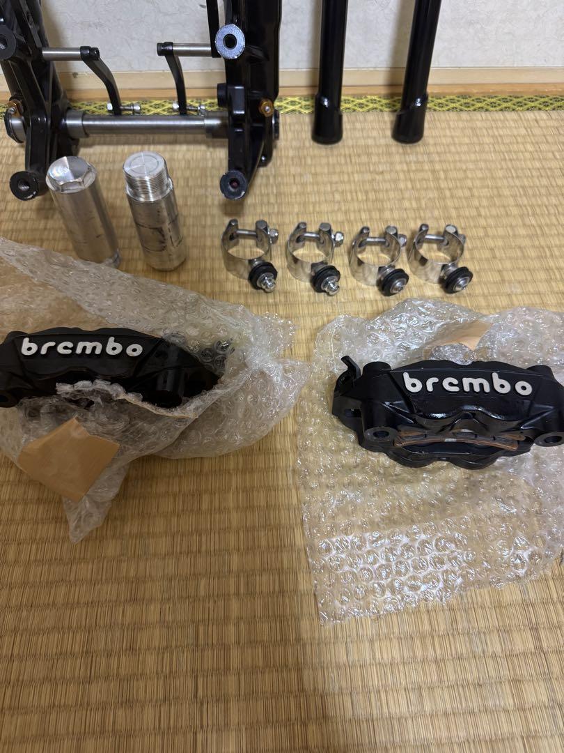 ハーレー　FXR ダブルディスク化キット　ブレンボキャリパーなど ハーレー FXR ダブルディスク化キット ブレンボキャリパーなど