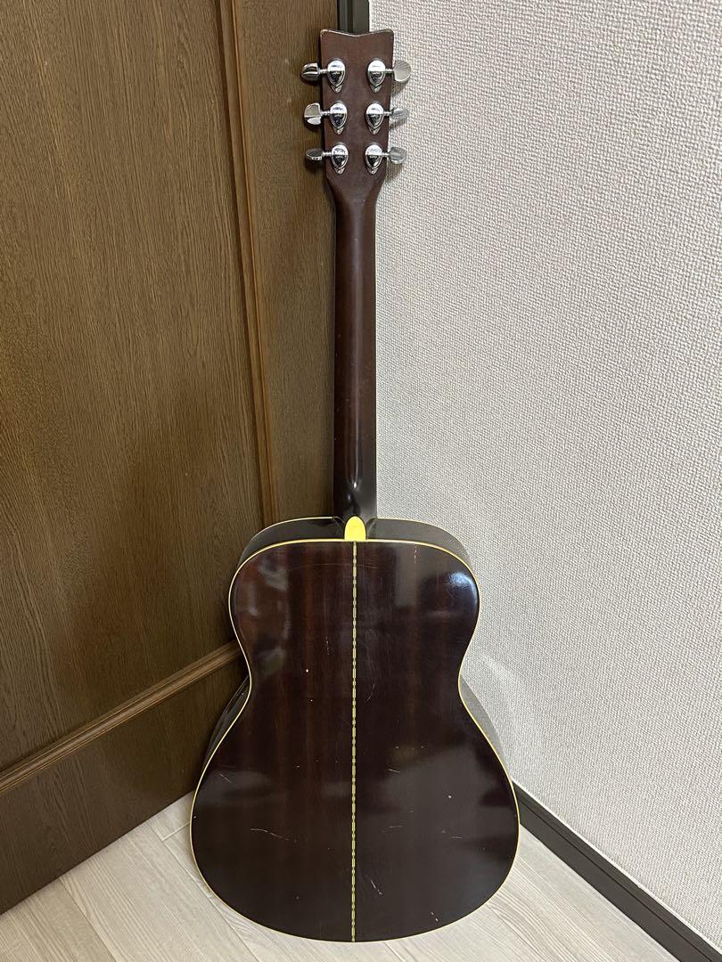 YAMAHA FG202B