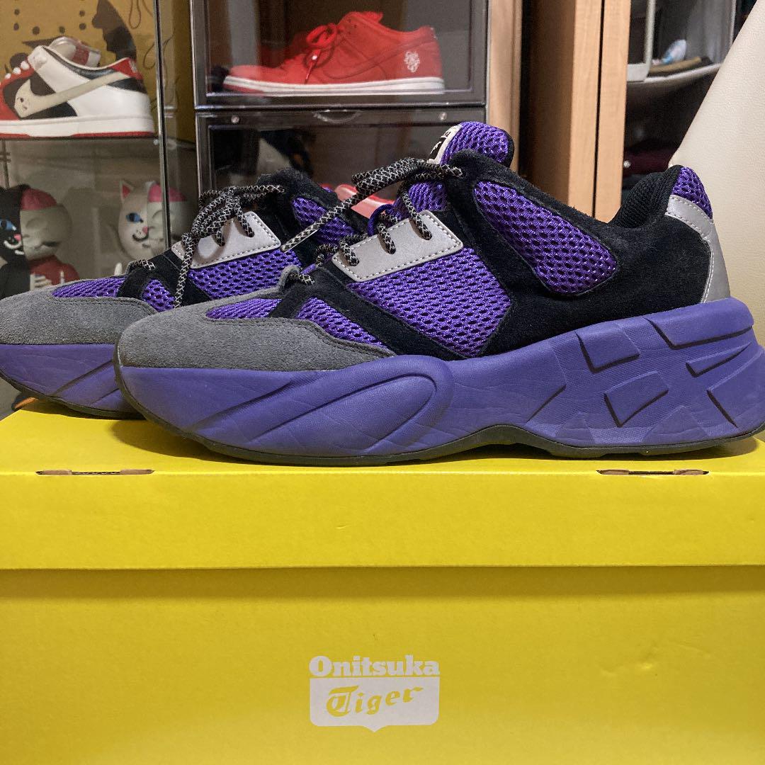 P-TRAINER Onitsuka Tiger オニツカタイガー 28.5