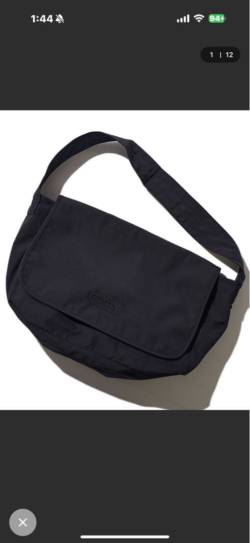 ブラックメッセンジャーバッグ