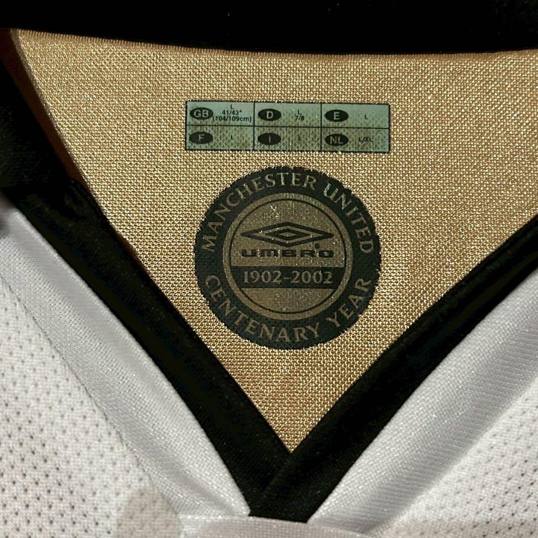 アンブロ製 Umbro マンチェスター・ユナイテッド 長袖サッカーウェア 2番
