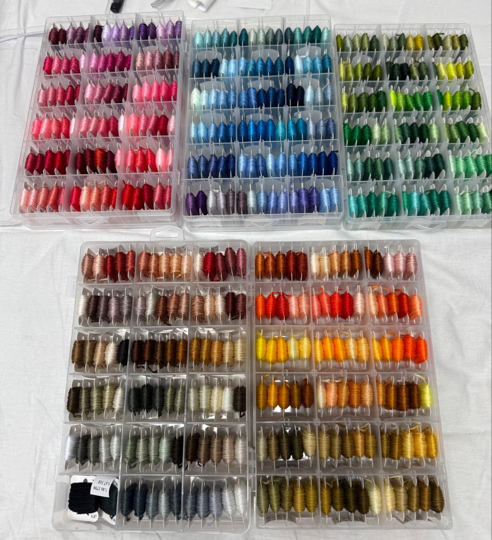 全447色の刺繍糸フルセット 全5ケース