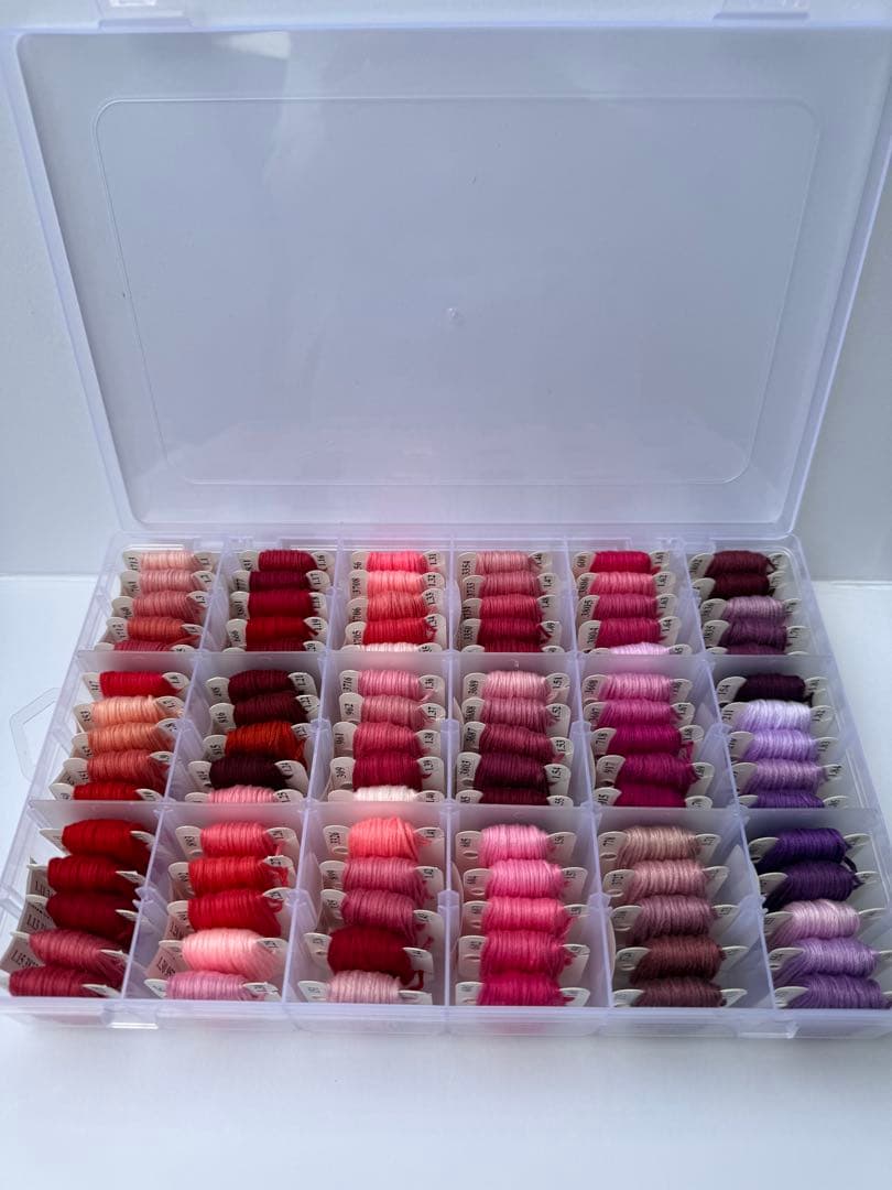全447色の刺繍糸フルセット
