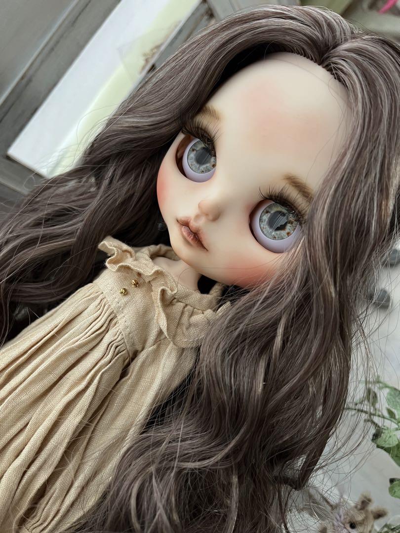 カスタムアイシードール　ネオサイズ　白肌