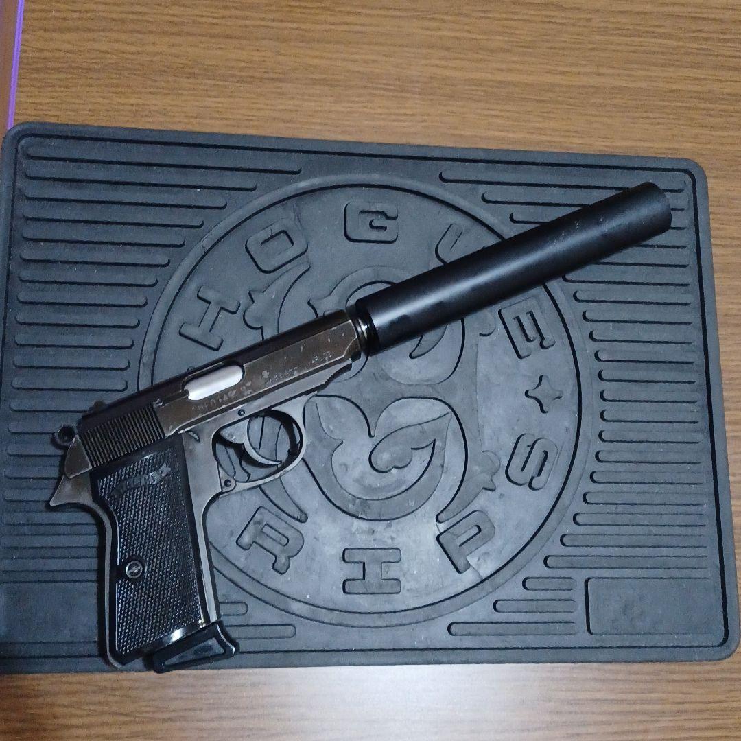 マルゼンワルサーPPK/S ブラックメタル サイレンサー付き