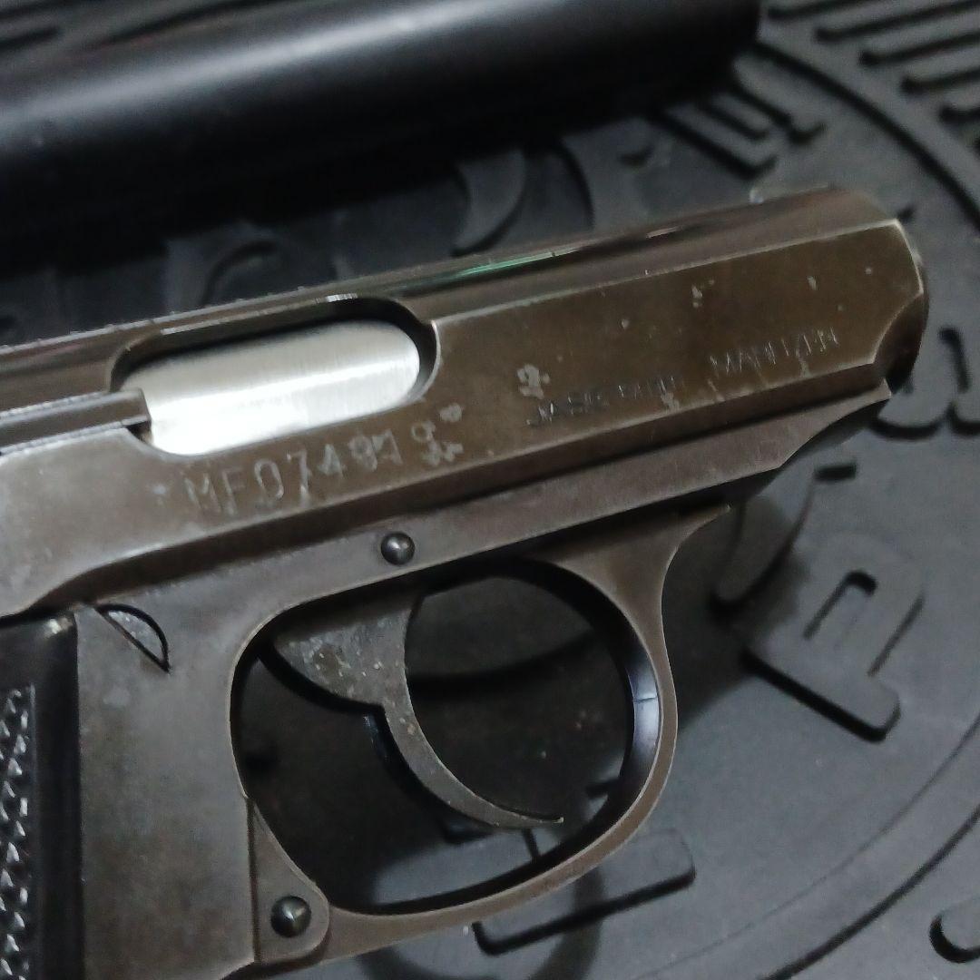 マルゼンワルサーPPK/S ブラックメタル サイレンサー付き