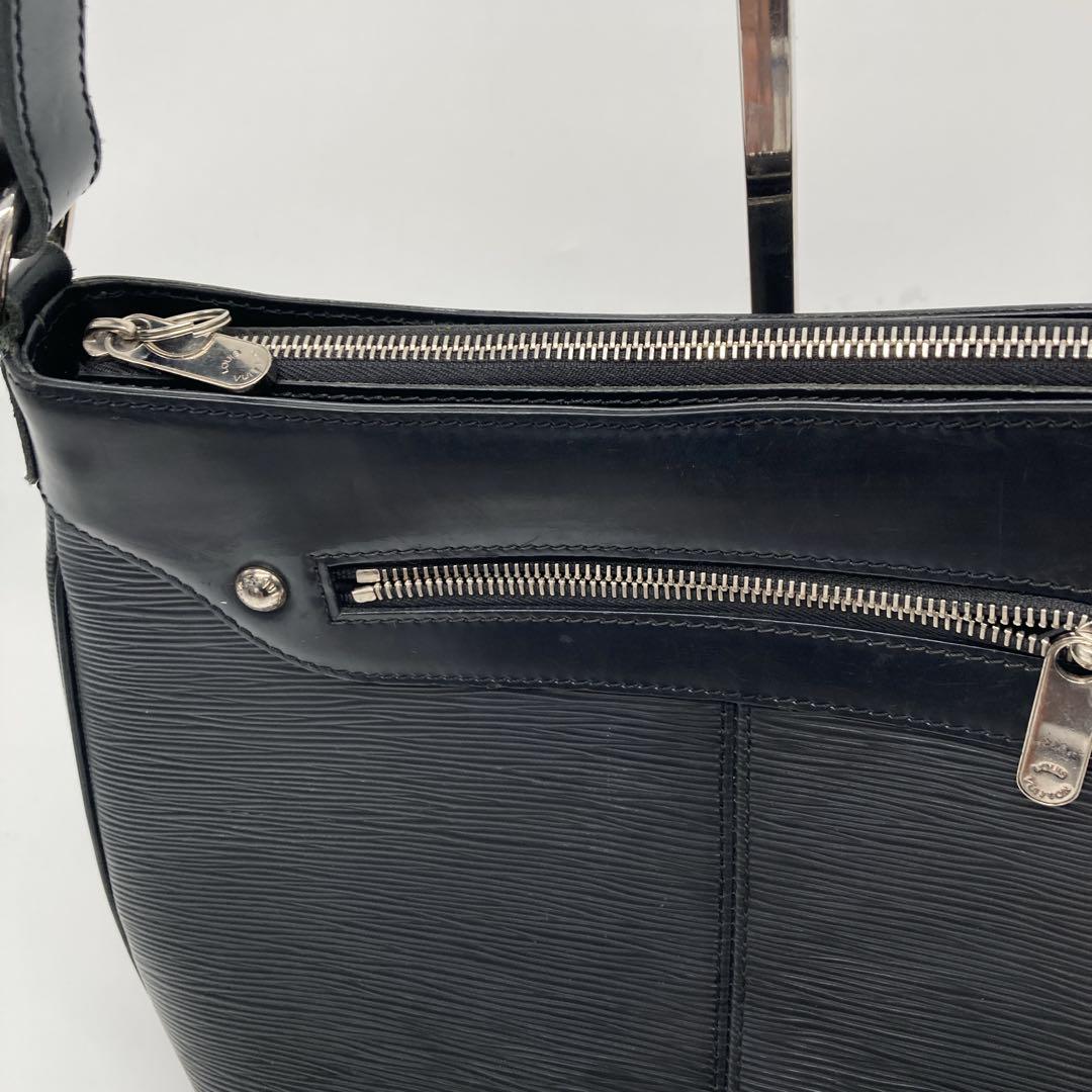 極美品　LOUIS VUITTON /テュレンPM/エピ ノワール/M59282
