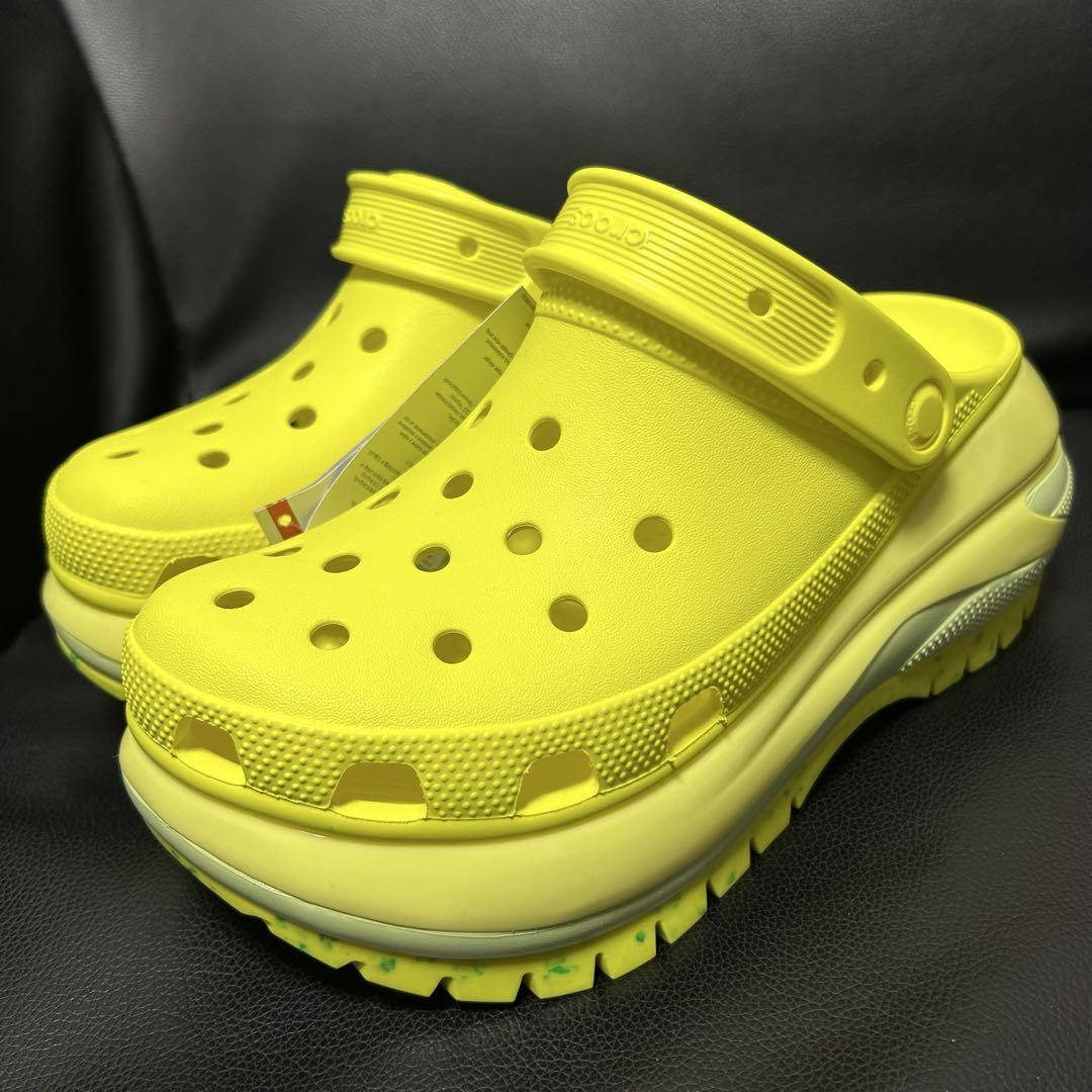 【未使用】crocs CLASSIC MEGA CRUSH CLOG W8 24