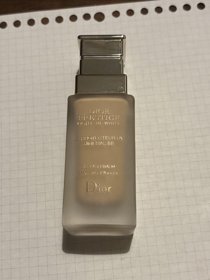 Dior Prestige Light IN Whiteリキッドファンデーション - メルカリ