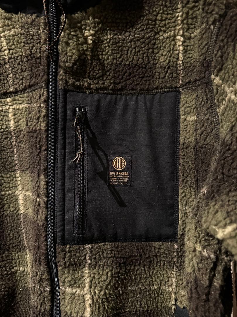 デウスエクスマキナ フリースジャケット デウスエクスマキナ フリースジャケット